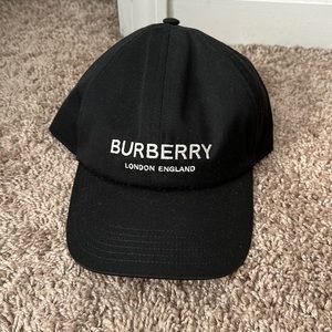 Burberry hat